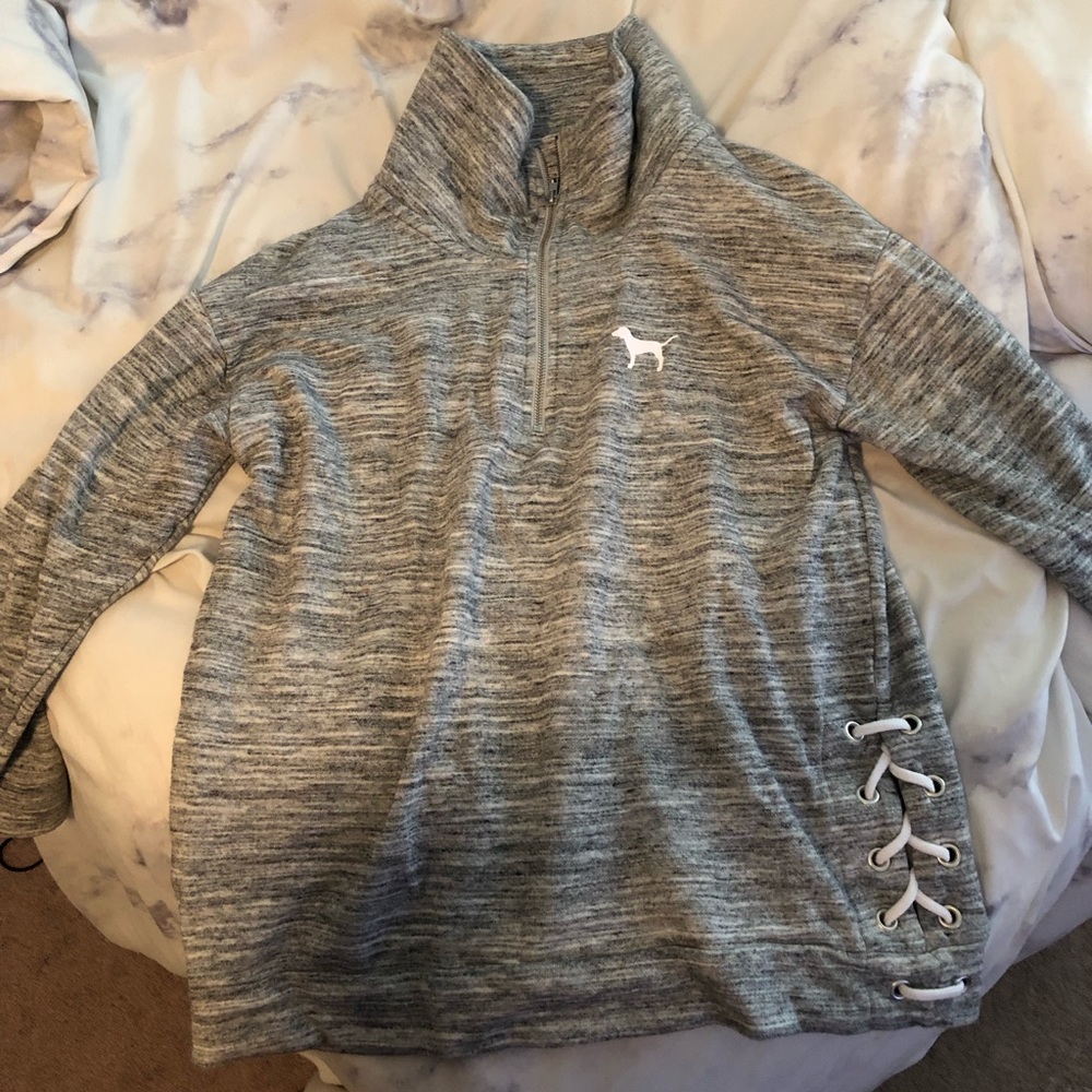 PINK Vs pullover